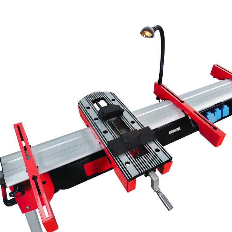 Стойка за настолни машини max. 2,8m x 82cm LED Стойка за настолни машини max. 2,8m x 82cm LED