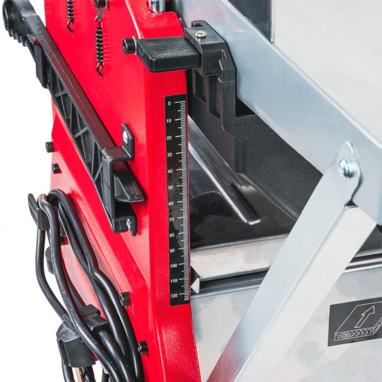 Абрихт & Щрайхмус 1500W 740x210mm RDP-APT02 Абрихт & Щрайхмус 1500W 740x210mm RDP-APT02