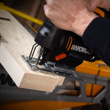 Прободен трион Worx WX477.1 550W